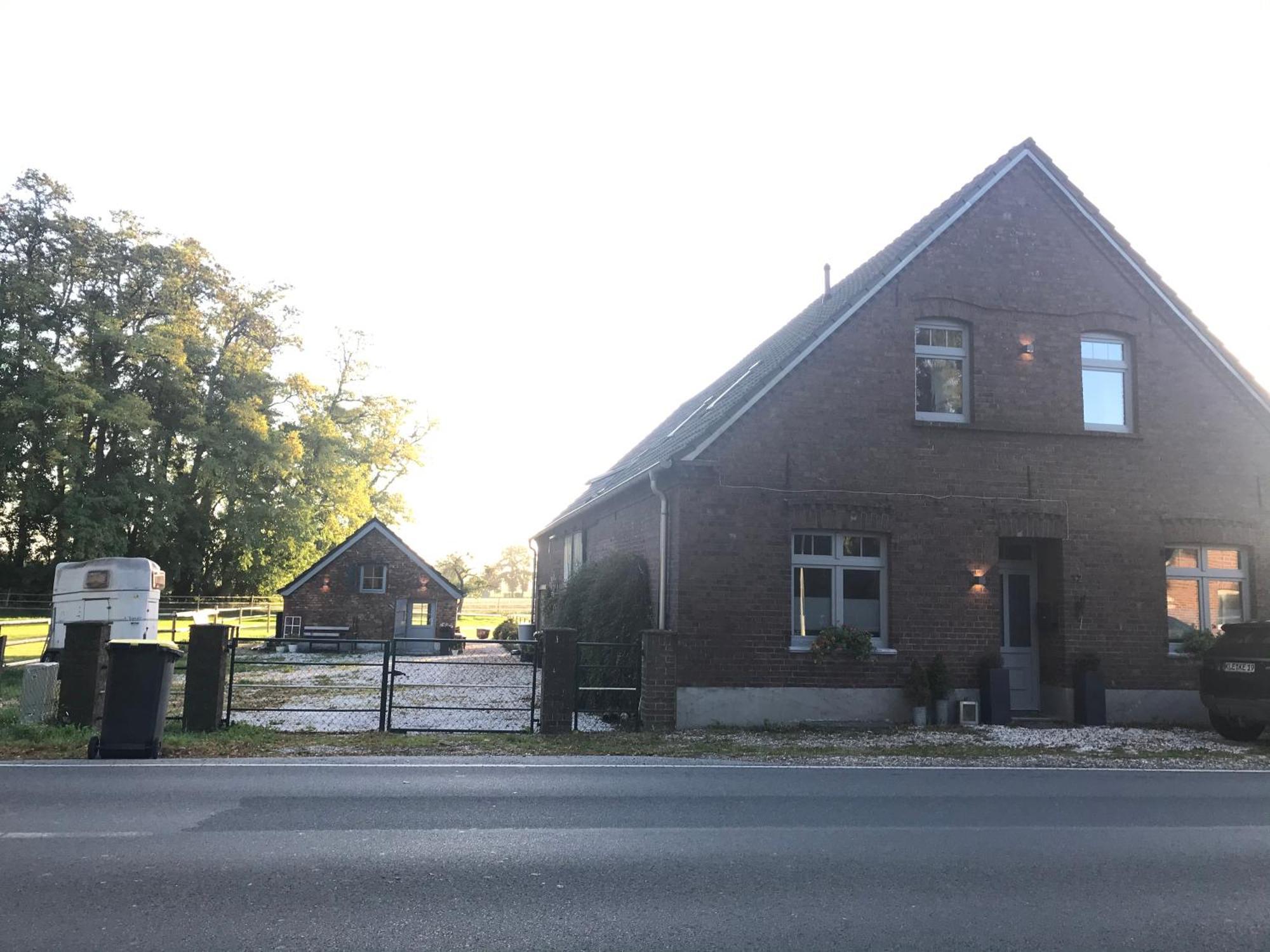 ريز Ks Kotten Bed And Breakfast المظهر الخارجي الصورة